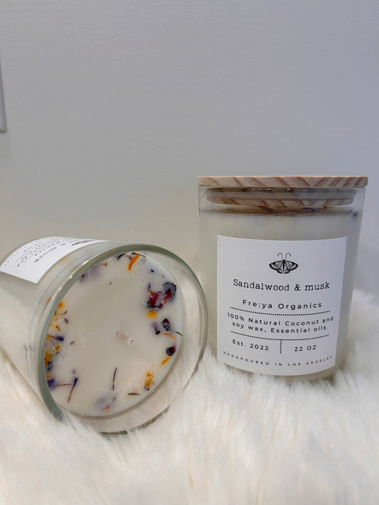 Little Moon Candle - Sandalwood & musk